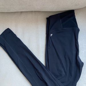 Fabletics Trinity Motion365® High-Waisted Legging